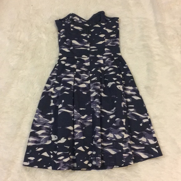 H&M Printed Strapless Dress - Picture 6 of 8